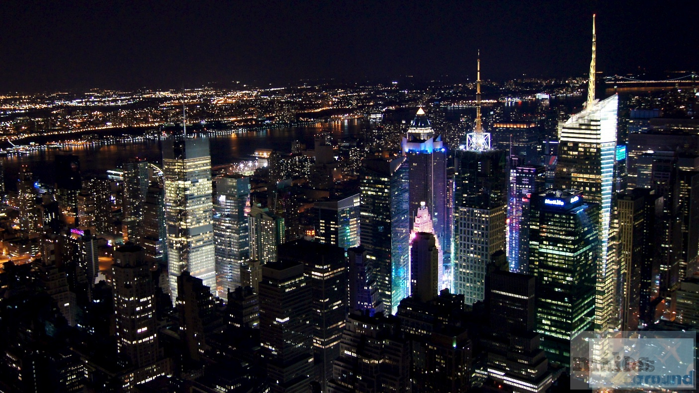 Times Square vom Empire State Building bei Nacht