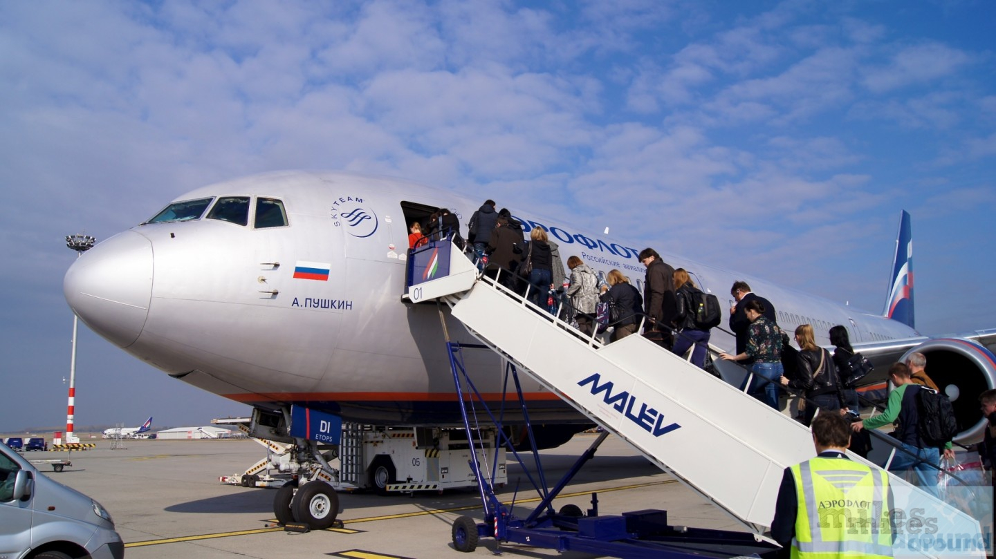 Read more about the article Aeroflot Boeing 767-300ER Economy Class, Budapest nach Moskau