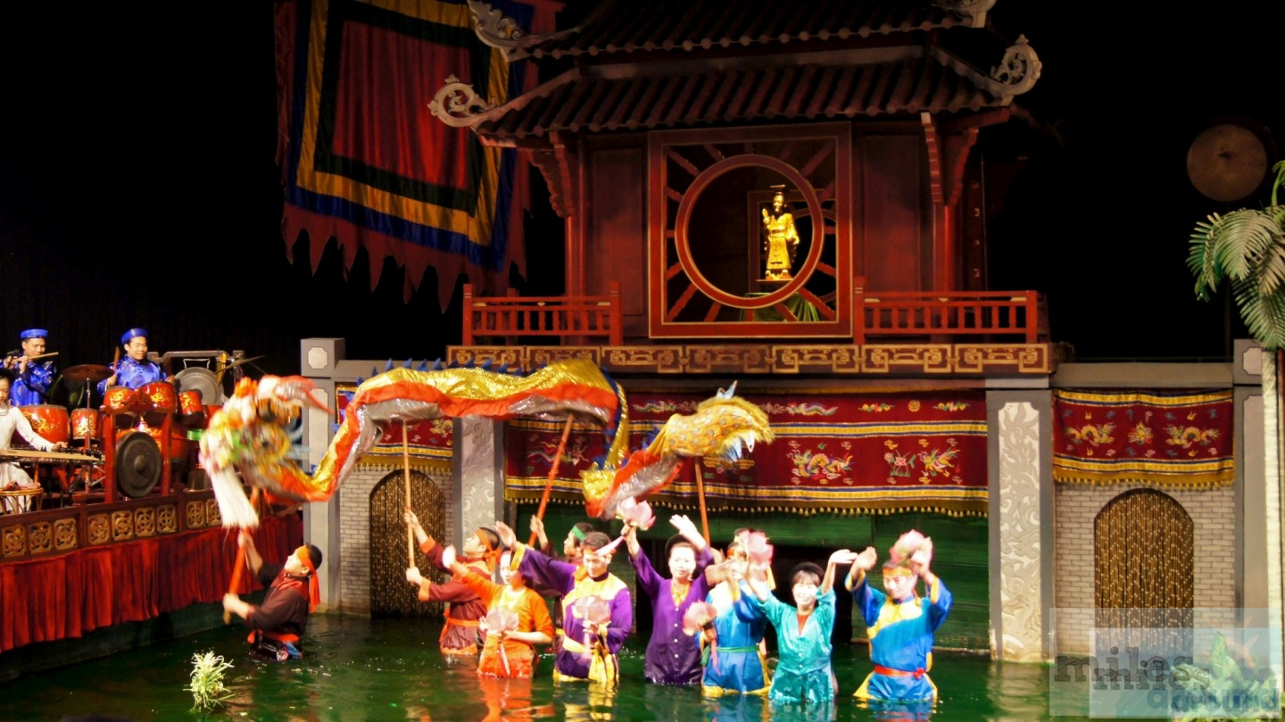 Read more about the article Hanoi: Wasserpuppen Theater und Hoa Lo Gefängnis