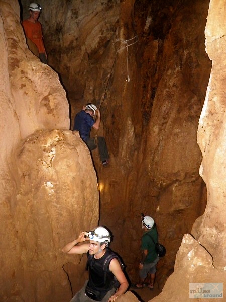 Abstieg in die Racer Cave