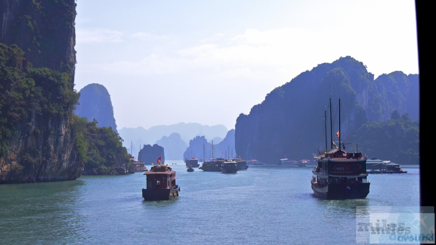 Read more about the article Halong Bucht: Ein Touristennepp – aber ein schöner