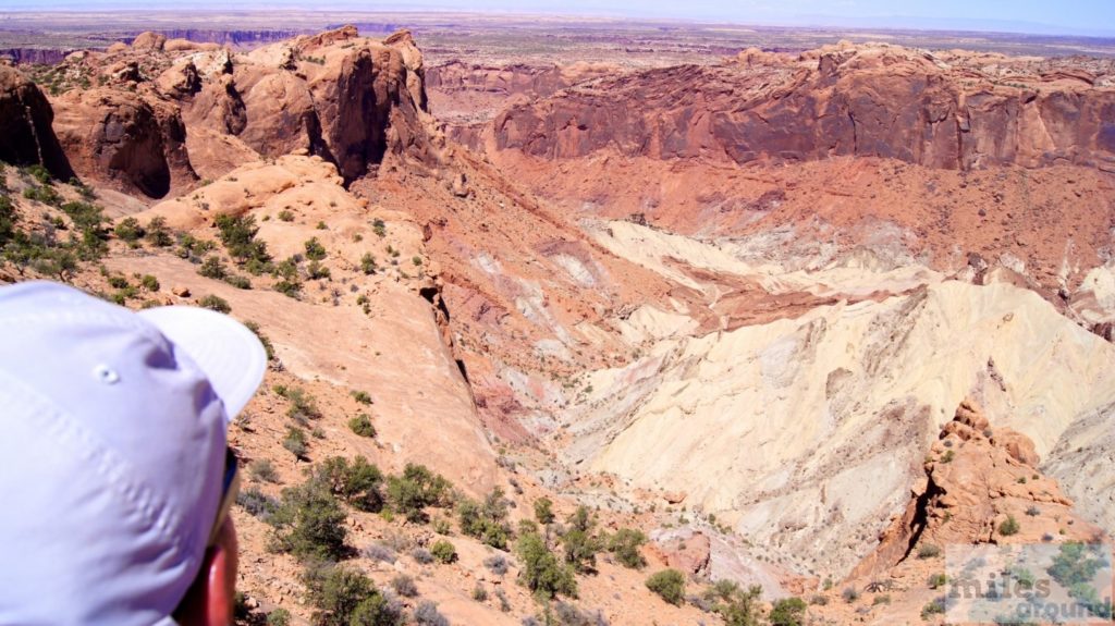 Blick in den Krater des Upheaval Dome