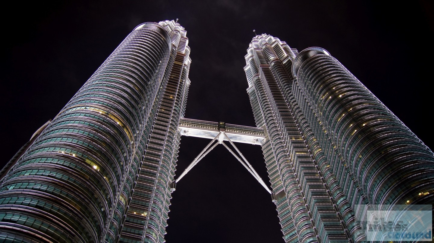 Read more about the article Petronas Twin Towers und Burger in Kuala Lumpur