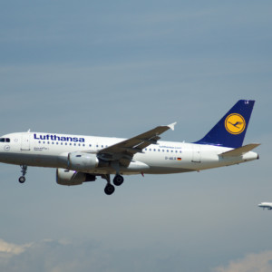 Lufthansa Airbus A319 - MSN 723 - D-AILR