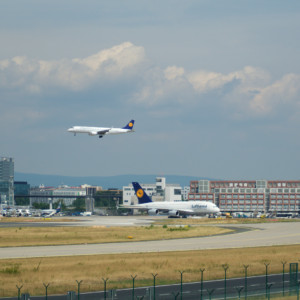 Lufthansa Airbus A380 - MSN 70 - D-AIMH