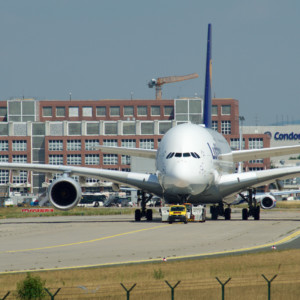 Lufthansa Airbus A380 - MSN 70 - D-AIMH