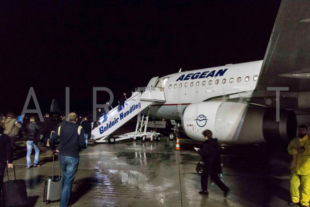 Aegean Airlines A320-200 (Kennung SX-DGO) (by airfurt.net)