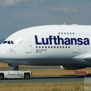 Lufthansa Airbus A380 - MSN 70 - D-AIMH