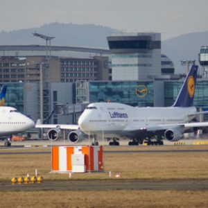 Lufthansa Boeing 747-400 - MSN 28287 - D-ABVT und MSN 26425 - D-ABVL