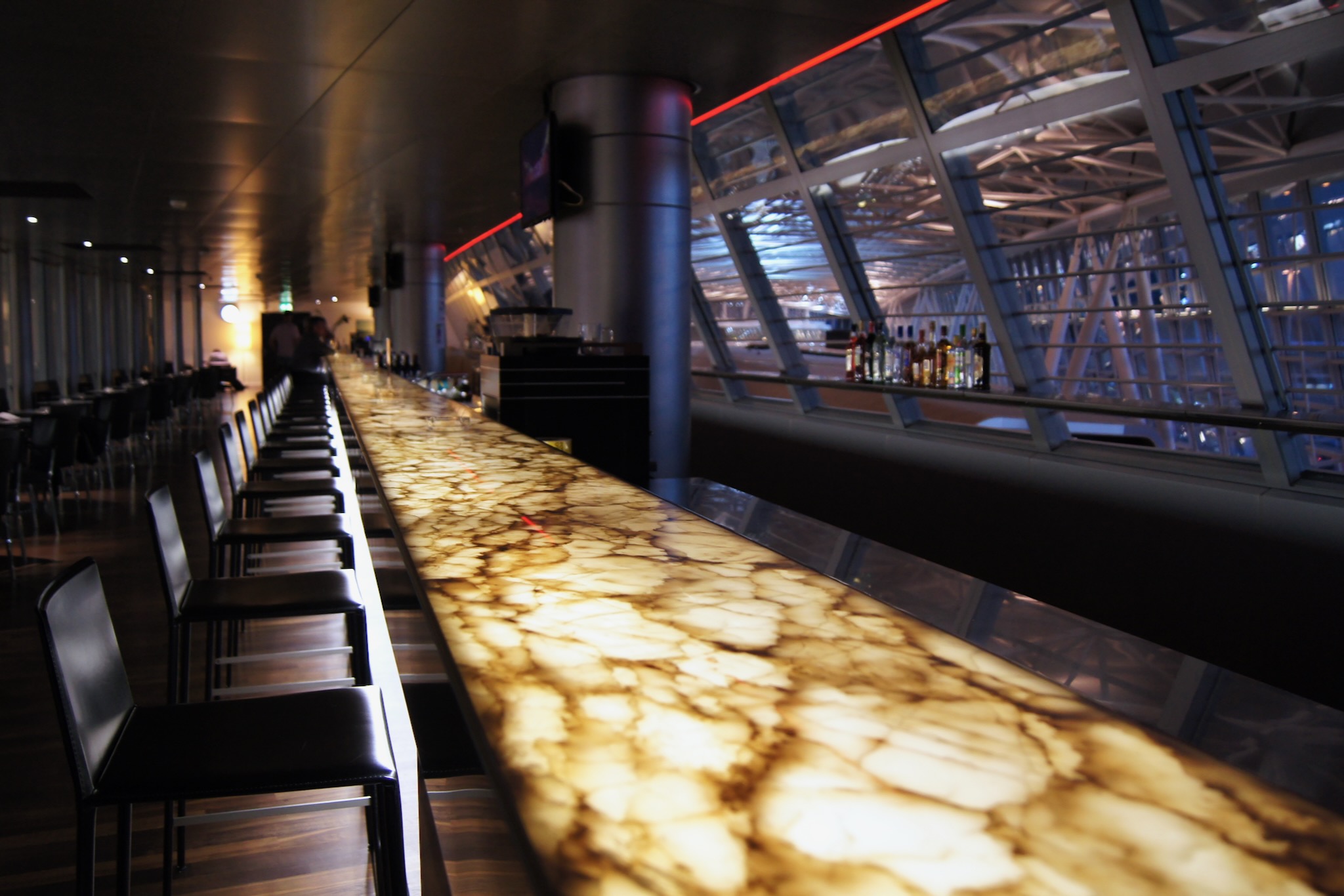 Längste bediente Lounge-Bar der Welt