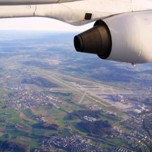 Überflug des Flughafen Zürich