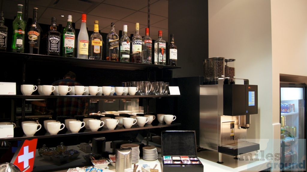 SWISS Lounge am Flughafen Chicago (O’Hare) 33 Angebot an Getränken in der SWISS Lounge am Flughafen Chicago
