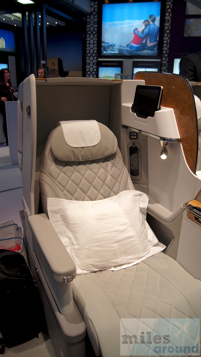 ITB 2016: Emirates neue Business Class 18 edler gesteppter Ledersitz