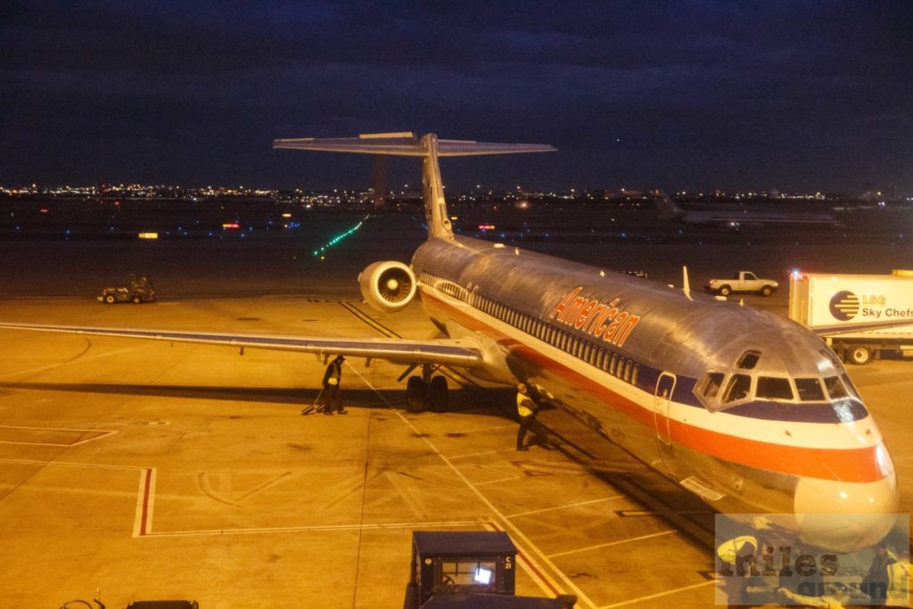 American Airlines MD-82 N471AA