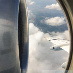 Fokker 100 OE-LVG wing view