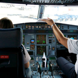 Blick ins Cockpit der A320