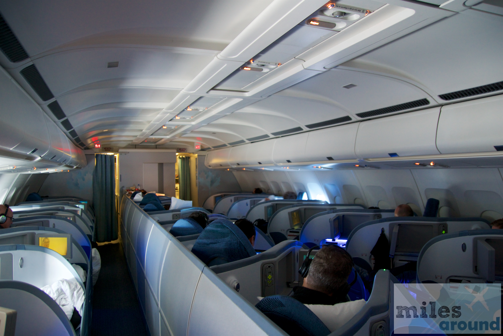 Air Canada Business Class im Airbus A330 - Kabine