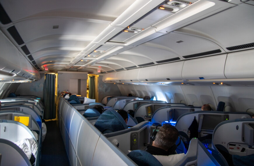 Unser Team 18 Air Canada Business Class im Airbus A330-300