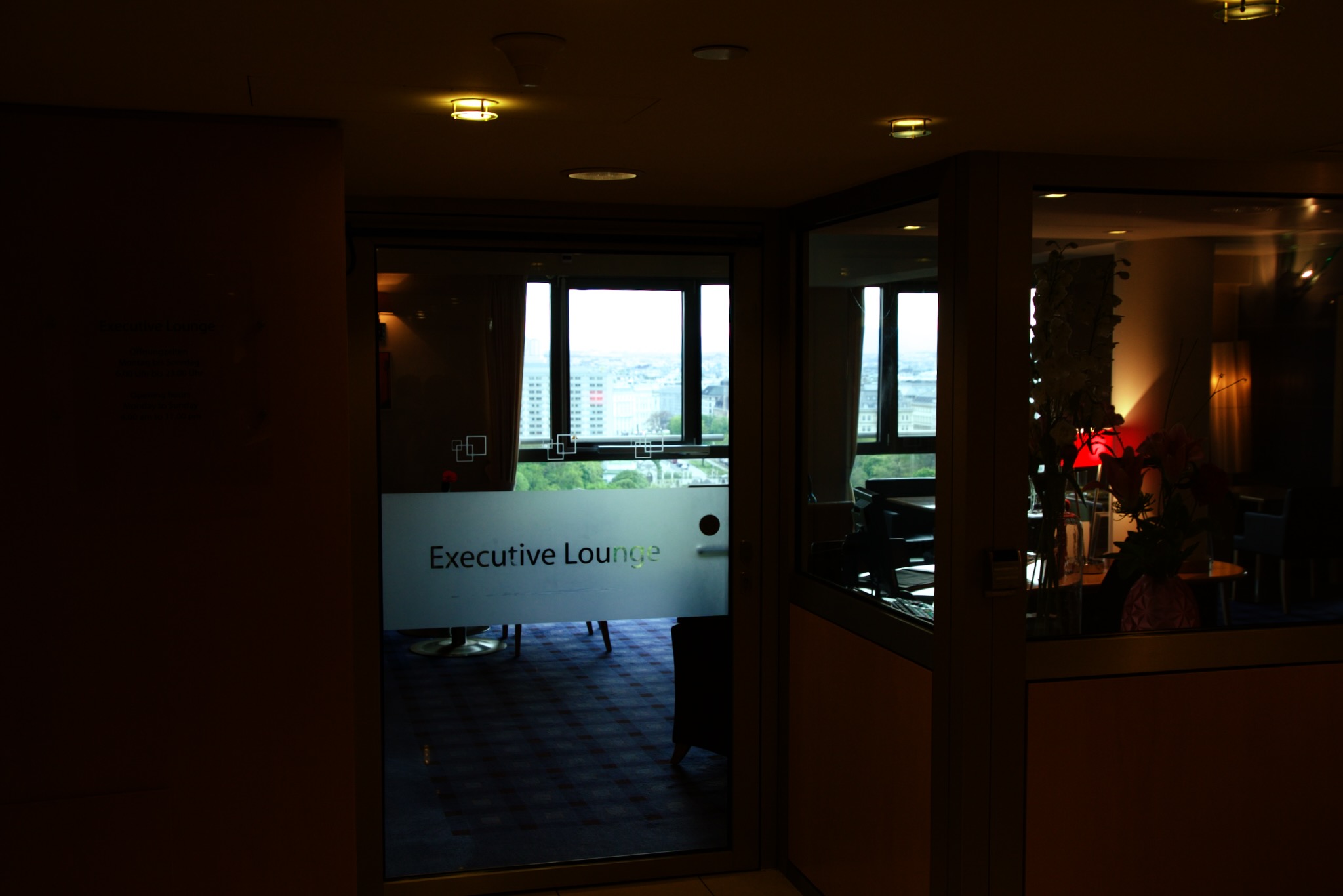 Zugang Executive Lounge des Hilton Vienna