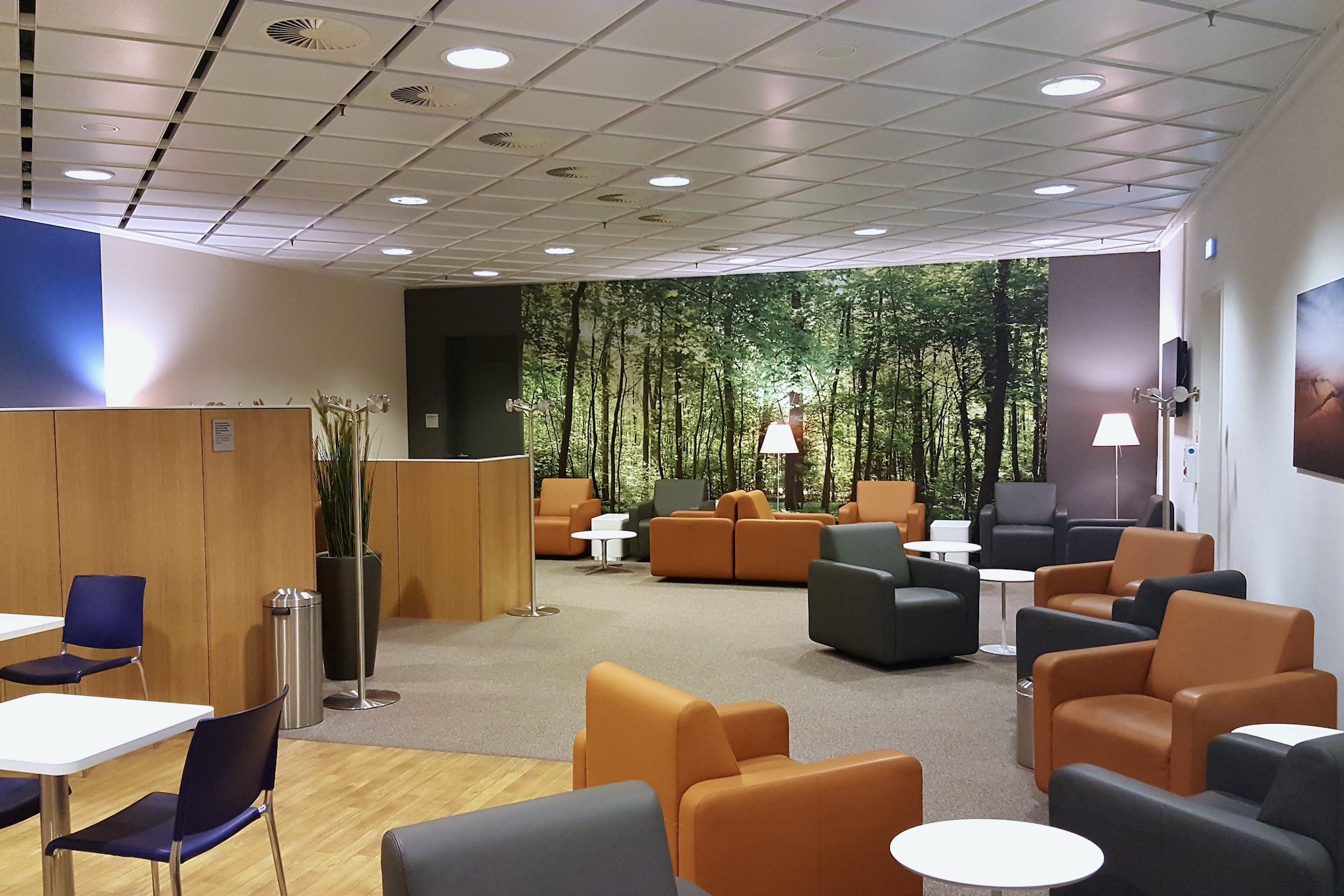Sitzbereich in der Lufthansa Business Lounge Leipzig/Halle