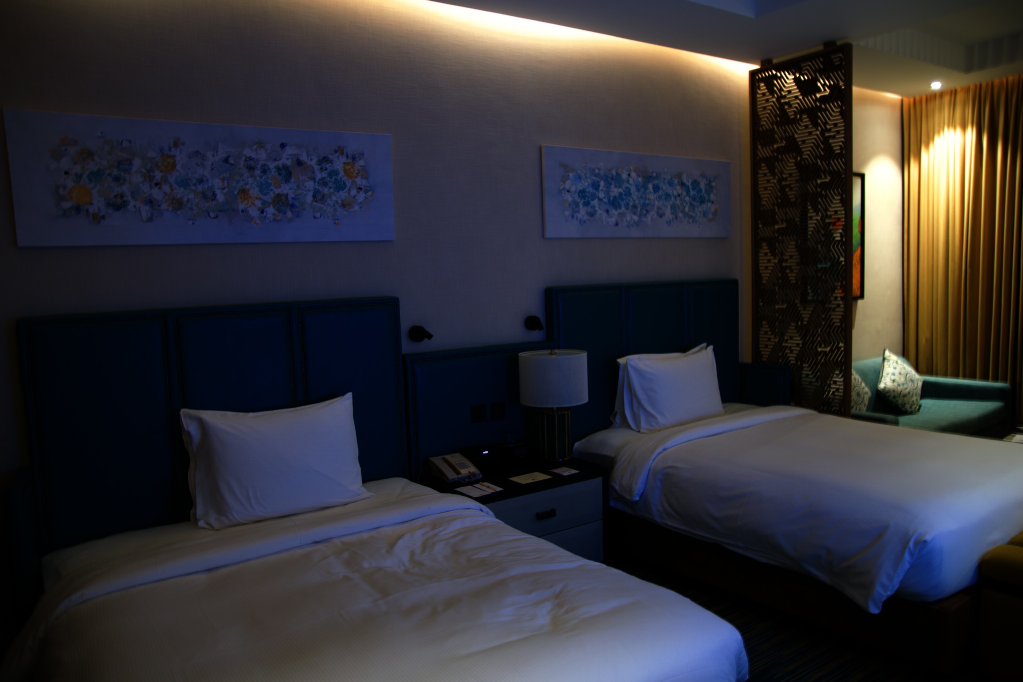 Bay Club Zimmer mit zwei Queensize-Betten