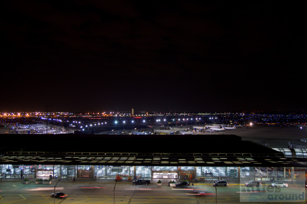 Chicago O’Hare International Airport bei Nacht