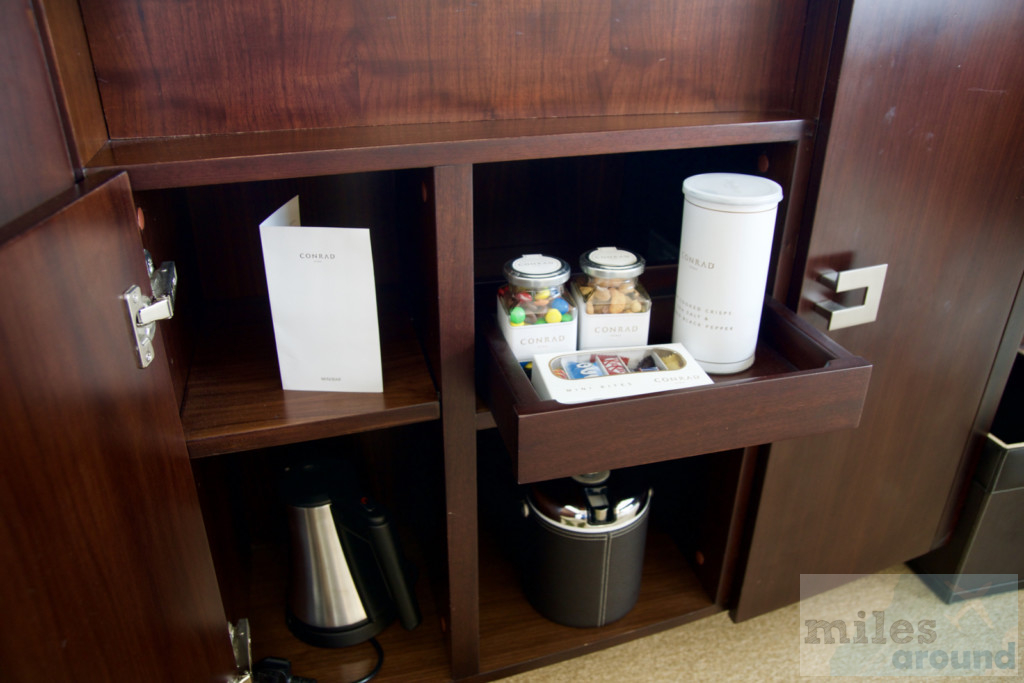 Conrad Dubai 37 Minibar