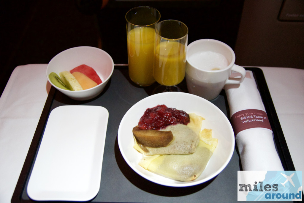 Frühstück in der SWISS Business Class im Airbus A330