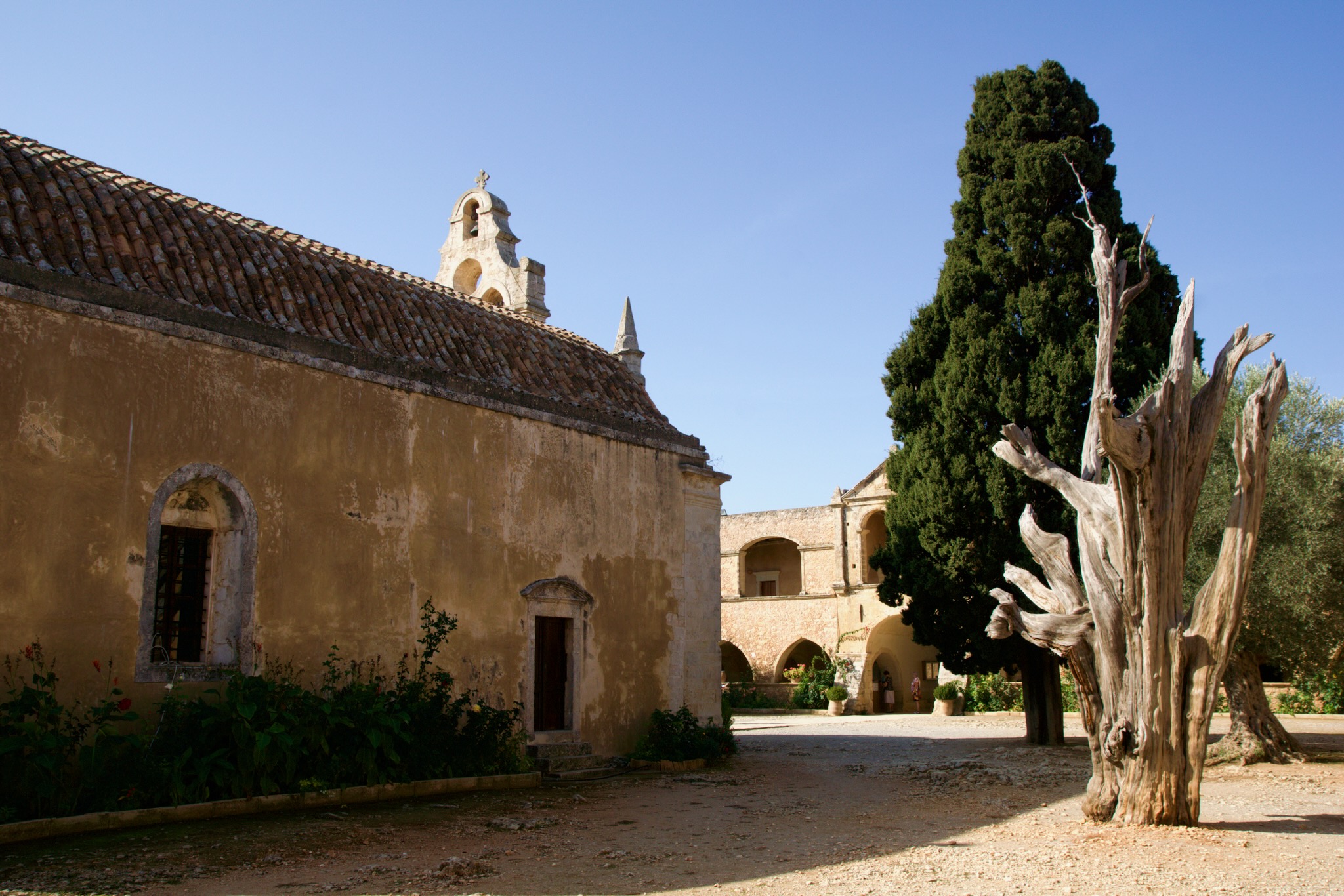 Courtyard of Arkadi Monastery für den Norden der Insel 23 Innenhof des Klosters Arkadi