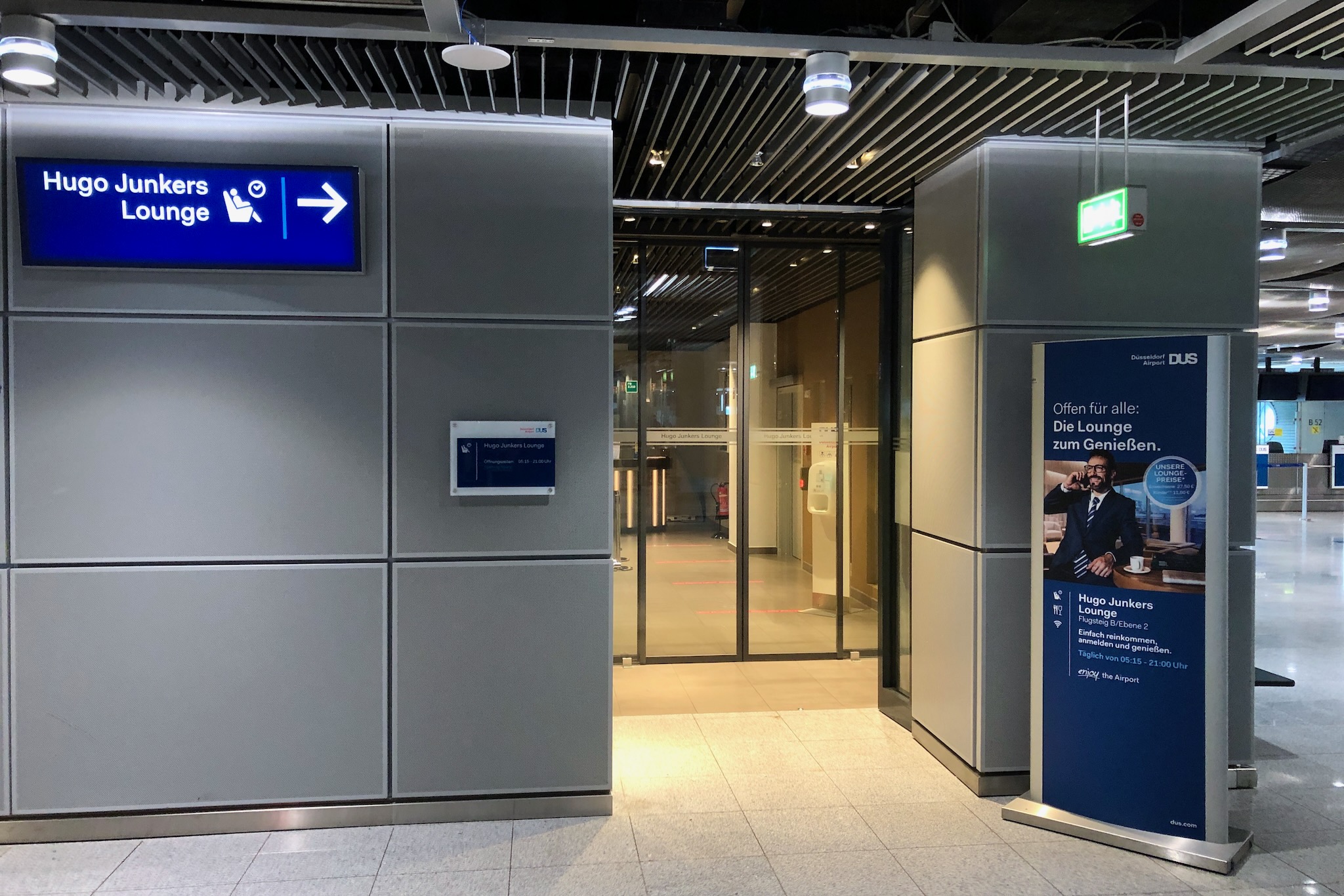 Hugo Junkers Lounge Düsseldorf 14 Eingang der Hugo Junkers Lounge Düsseldorf