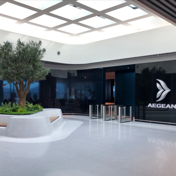 Eingangsbereich der Aegean Business Lounge im Nicht-Schengen-Bereich (Terminal A)