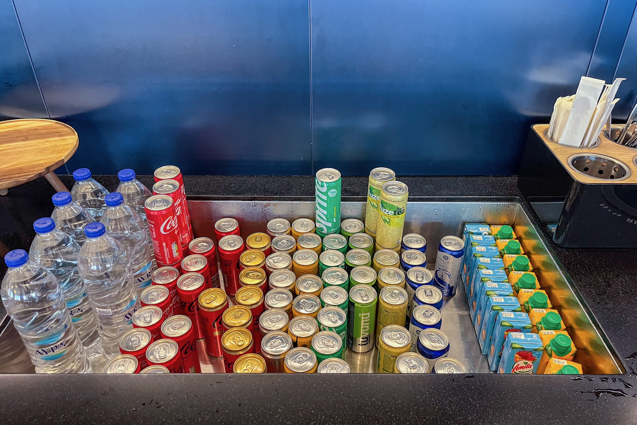 Aegean Business Lounge Athen (Schengen) 25 Auswahl an Softdrinks