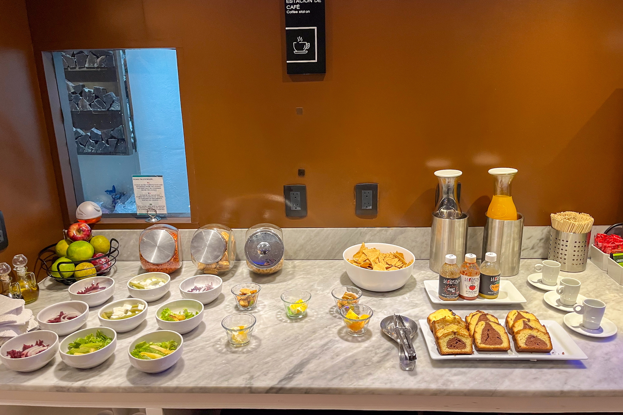 The Lounge Cancún (Terminal 4) 22 Buffet offer at The Lounge Cancún