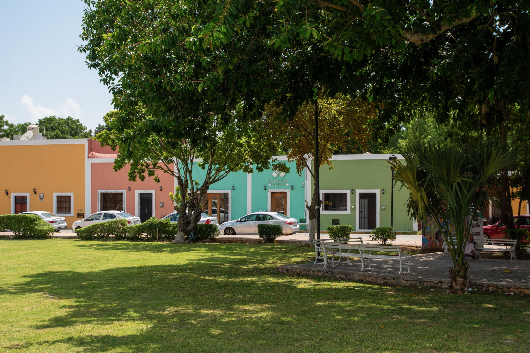 Yucatán Mexiko – unsere Highlights und Tipps für eine unvergessliche Rundreise 28 Bunten Häuserfassaden von Valladolid