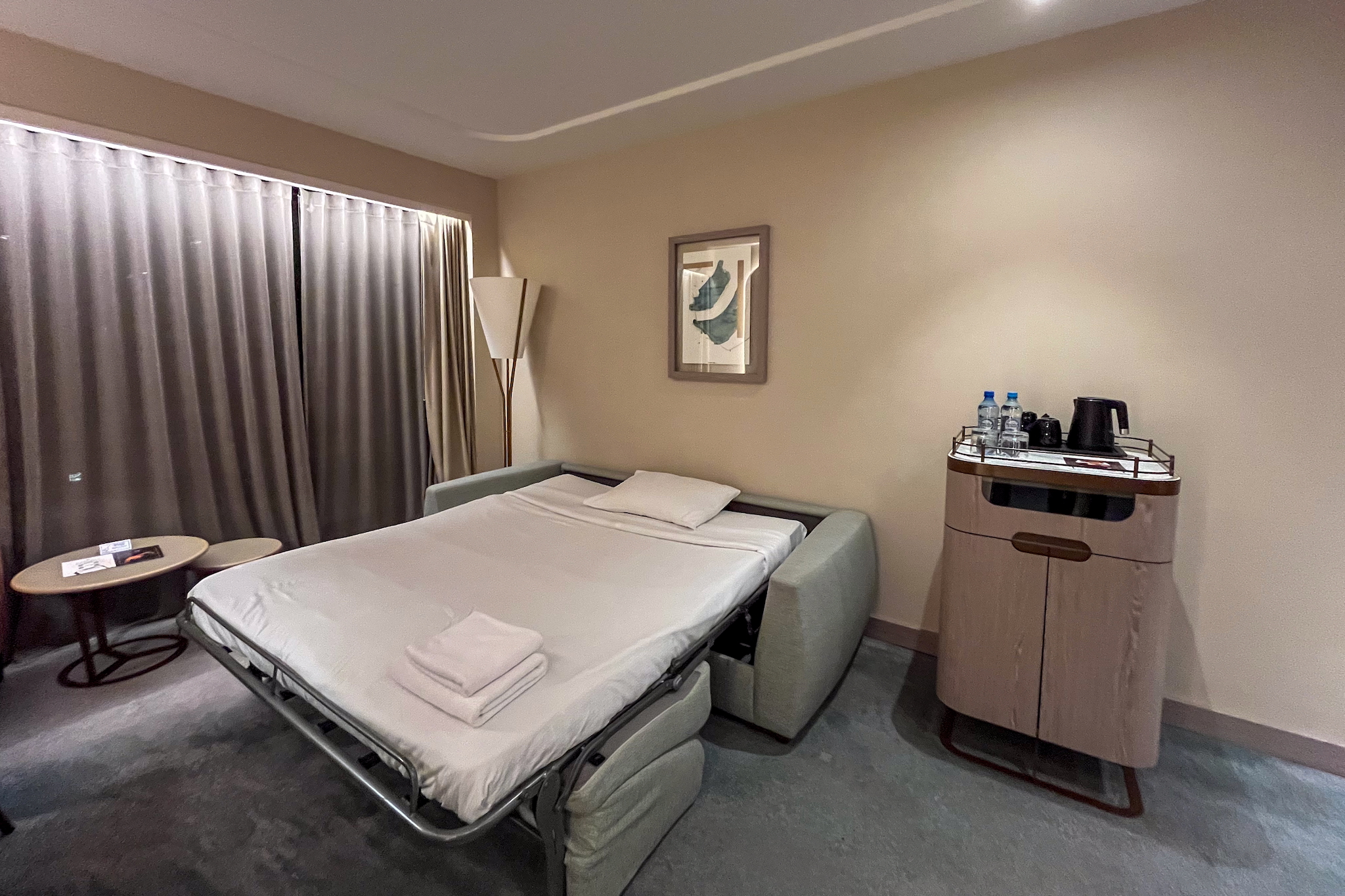 Hilton Swinemünde Resort & Spa 20 Wohnbereich mit Schlafsofa