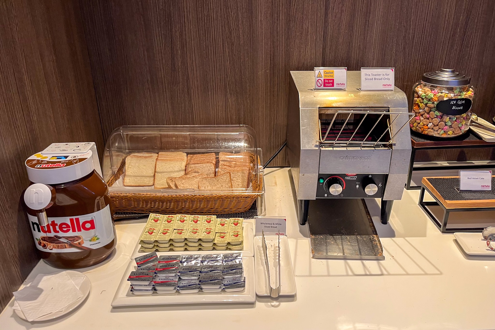 marhaba Lounge Singapur Terminal 1 25 Nutella und Toast