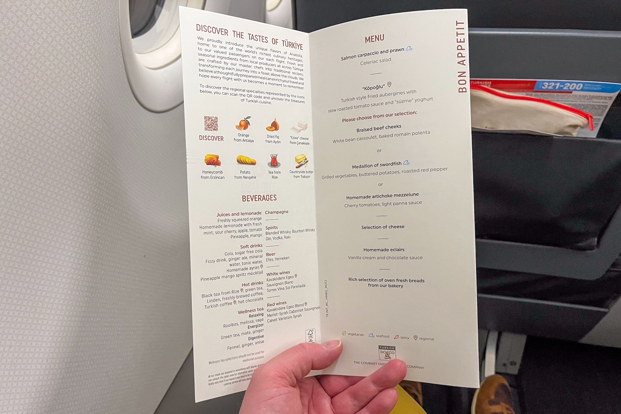 menuekarte der turkish airlines business class auf kurzstreckenfluegen Menükarte der Turkish Airlines Business Class auf Kurzstreckenflügen